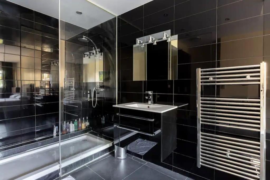 Hsh Lamballe-Passy Magnifique Appartement 4P ปารีส ภายนอก รูปภาพ